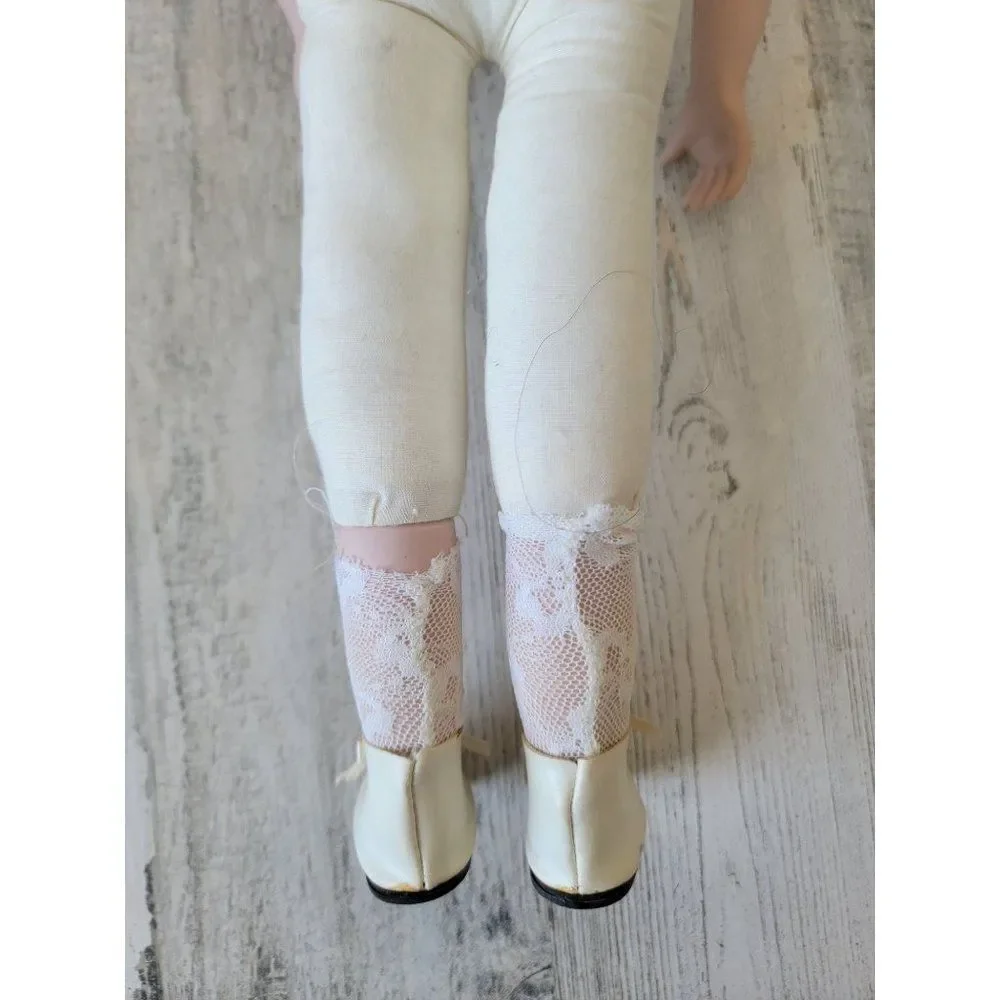 Marian yu porcelain doll blonde pigtail braid‎ girl collectible